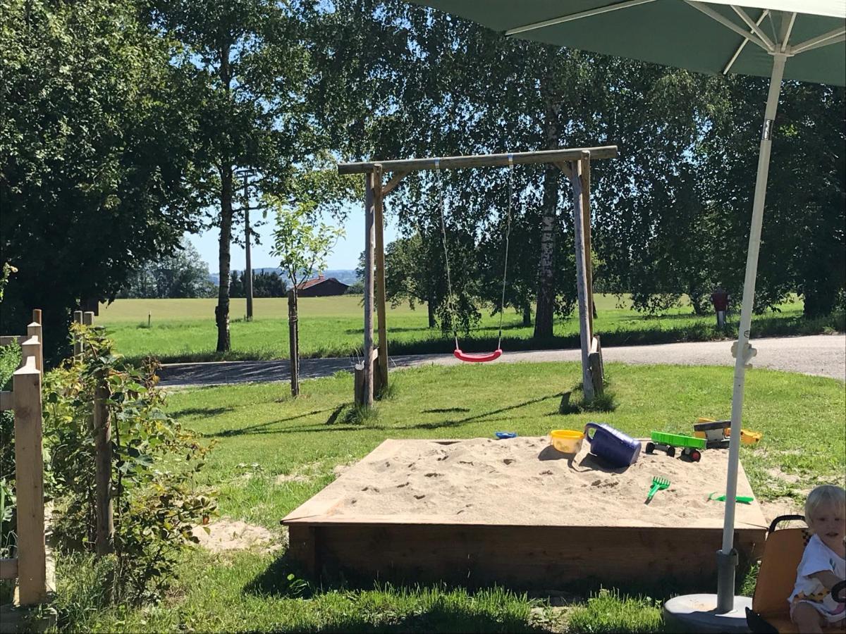 Pferdehof Dietzsch, Tittmoning Esterno foto